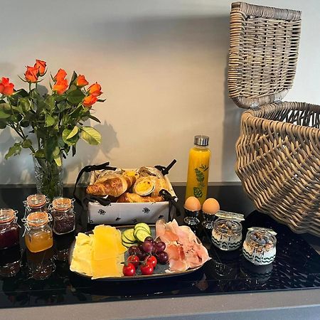 Bed & Breakfast+ De Kooimolen Dreumel Buitenkant foto