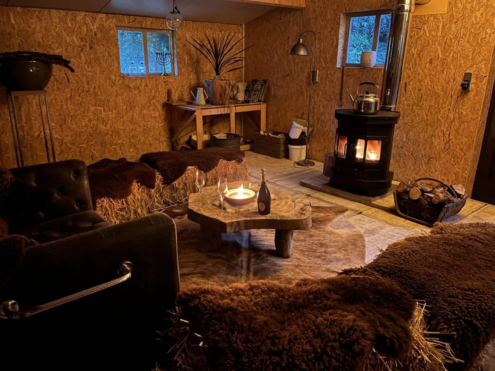 Bed & Breakfast+ De Kooimolen Dreumel Buitenkant foto