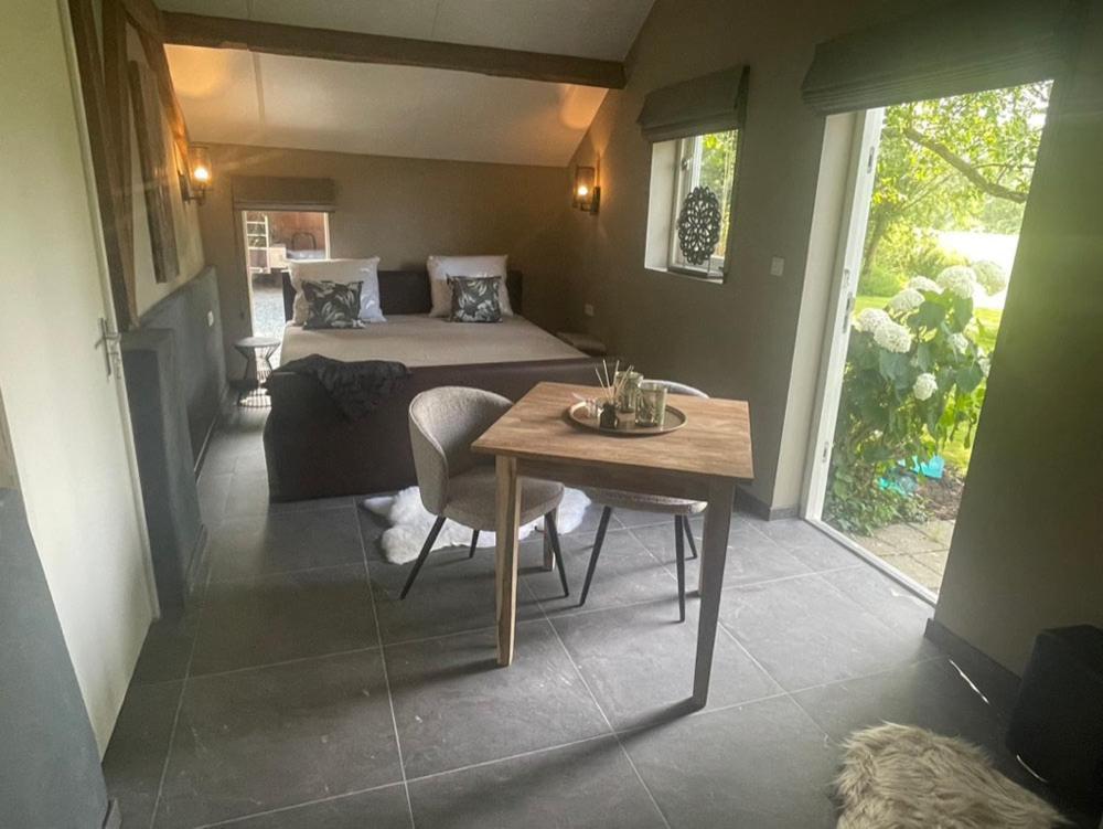 Bed & Breakfast+ De Kooimolen Dreumel Buitenkant foto