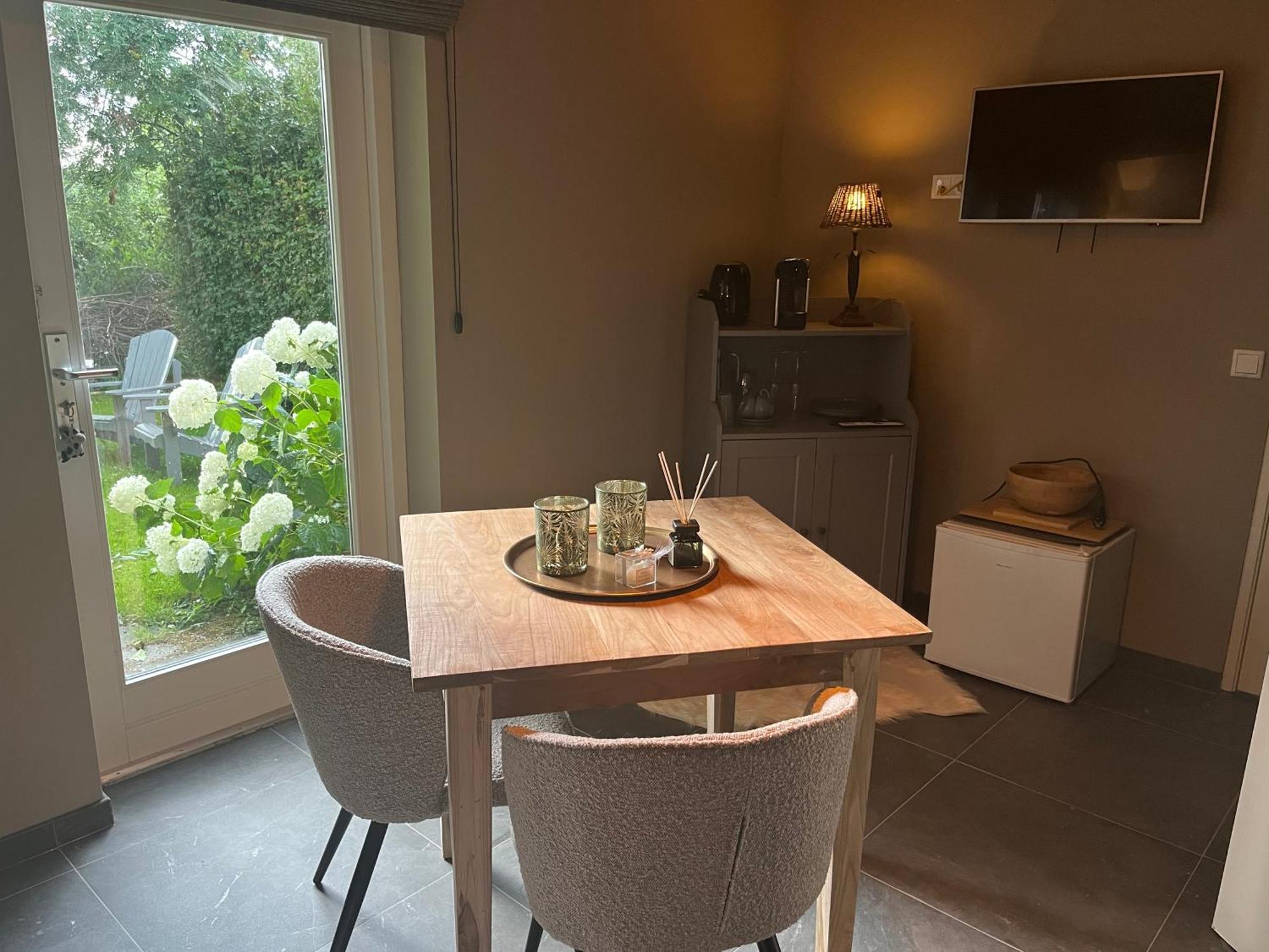 Bed & Breakfast+ De Kooimolen Dreumel Buitenkant foto